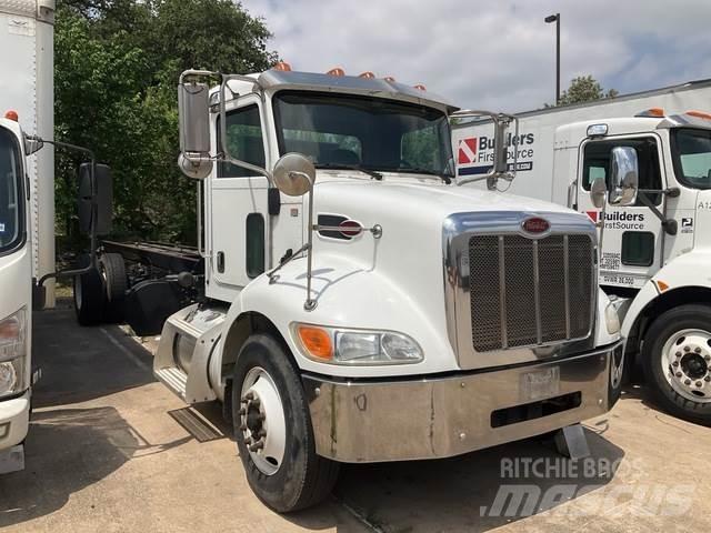 Peterbilt 337 Вантажівки / спеціальні