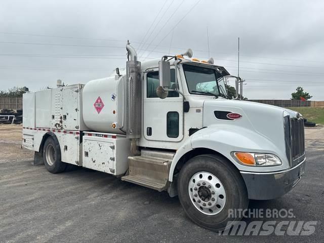 Peterbilt 337 Вантажівки-цистерни