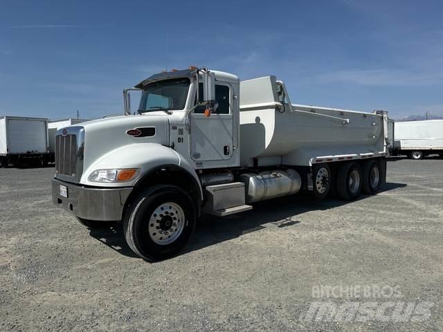 Peterbilt 348 Самоскиди