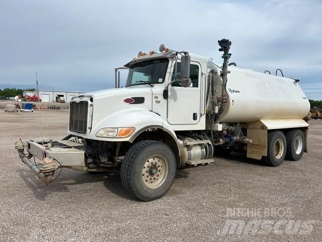 Peterbilt 348 Поливальні машини