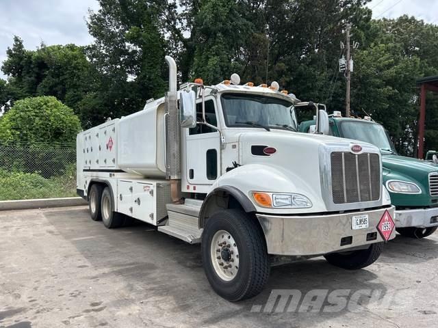 Peterbilt 348 Вантажівки-цистерни
