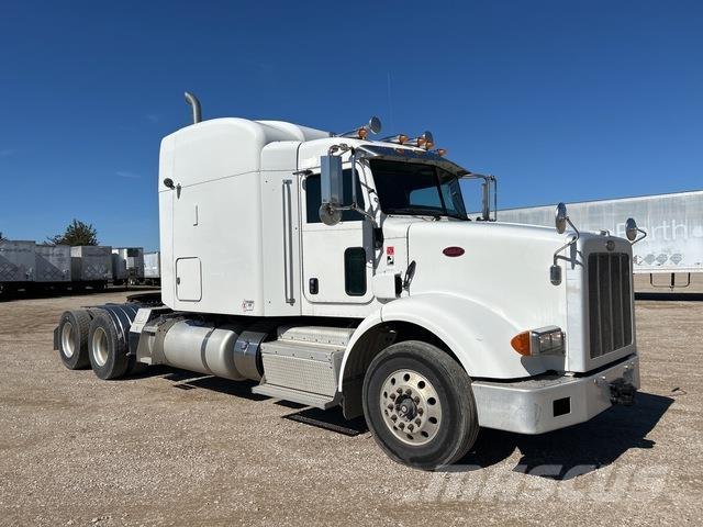 Peterbilt 365 Тягачі