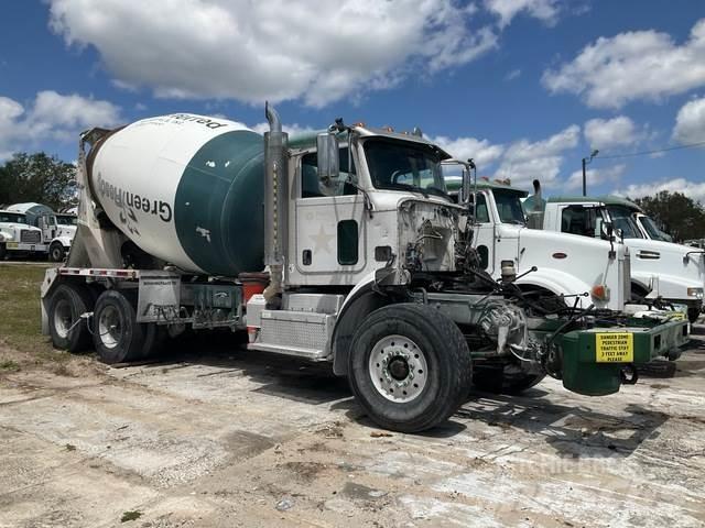 Peterbilt 365 Вантажівки / спеціальні