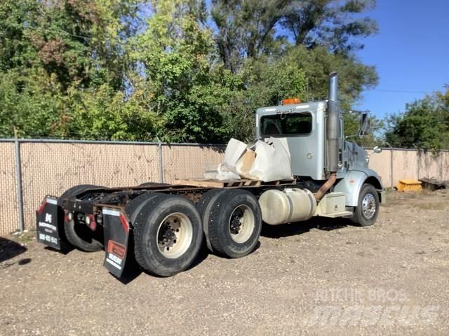 Peterbilt 365 Кабіни