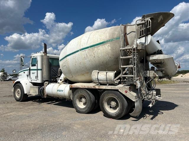 Peterbilt 365 Вантажівки / спеціальні
