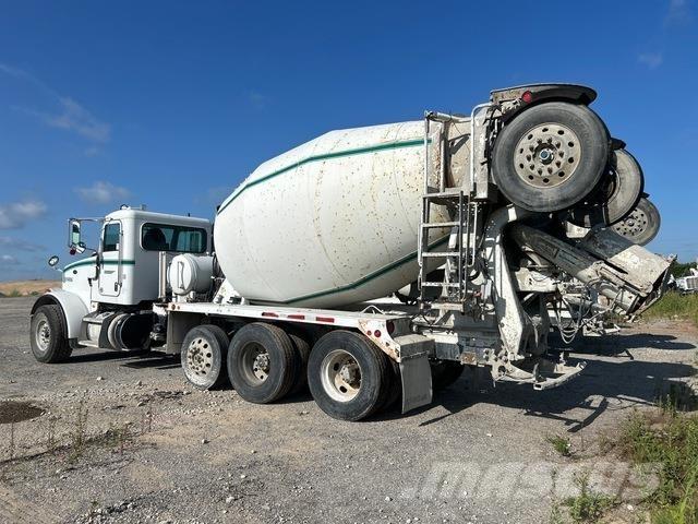 Peterbilt 365 Вантажівки / спеціальні