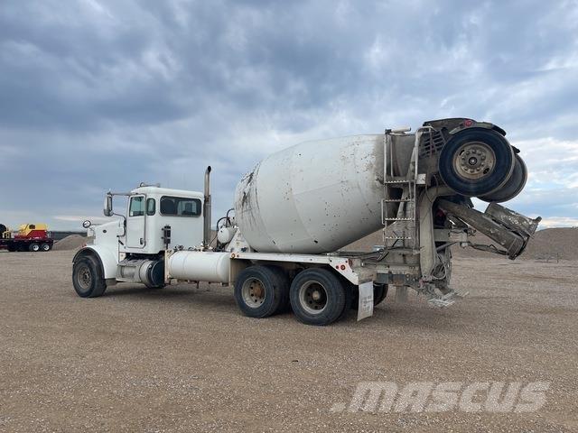 Peterbilt 365 Вантажівки / спеціальні