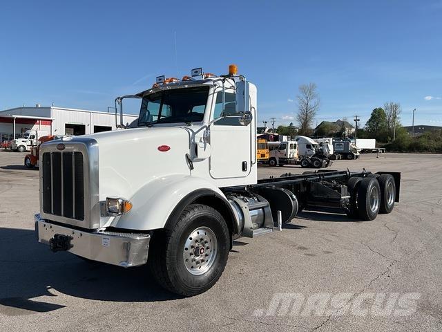 Peterbilt 365 Кабіни
