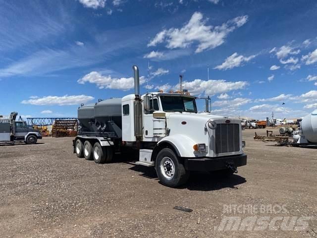Peterbilt 367 Вантажівки / спеціальні