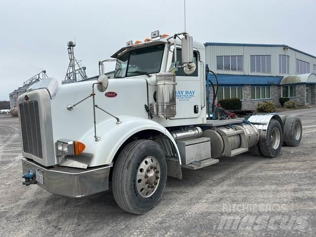 Peterbilt 367 Тягачі