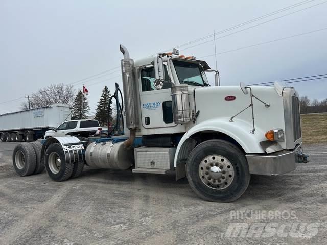 Peterbilt 367 Тягачі