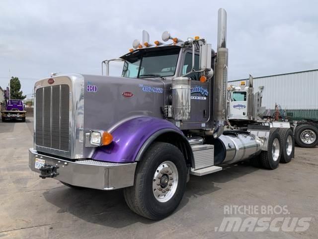 Peterbilt 367 Тягачі