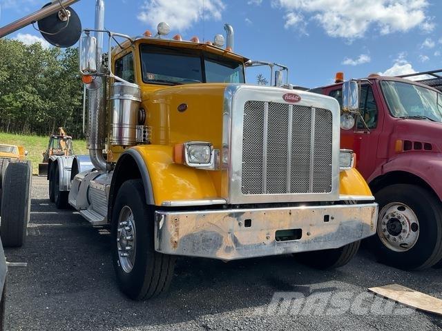 Peterbilt 367 Тягачі