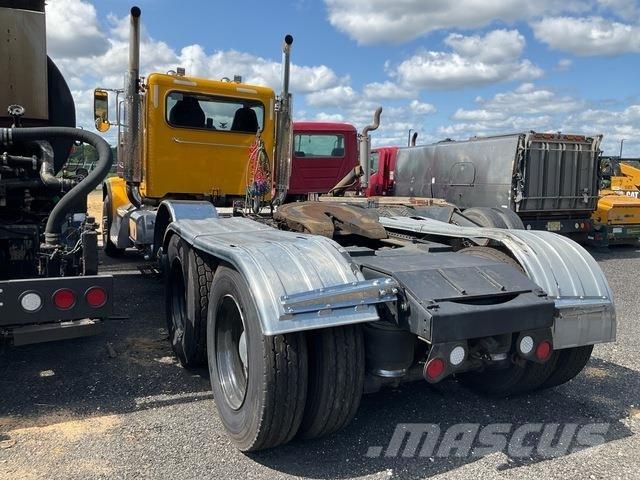 Peterbilt 367 Тягачі