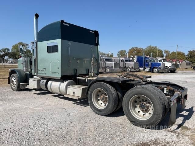 Peterbilt 379 Тягачі