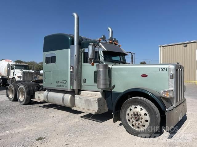 Peterbilt 379 Тягачі