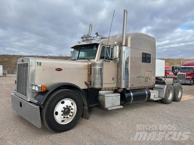 Peterbilt 379 Тягачі