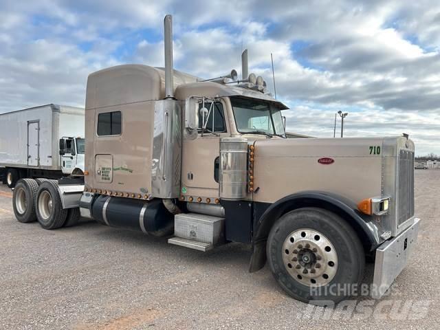 Peterbilt 379 Тягачі