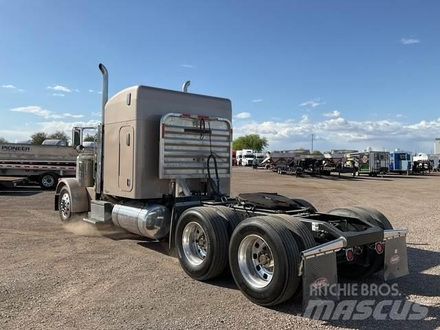 Peterbilt 379 Тягачі
