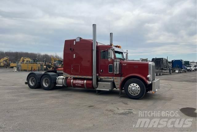 Peterbilt 379 Тягачі