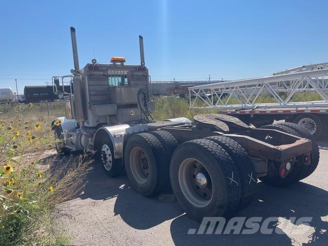 Peterbilt 379 Тягачі