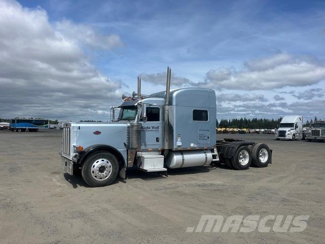 Peterbilt 379 Тягачі