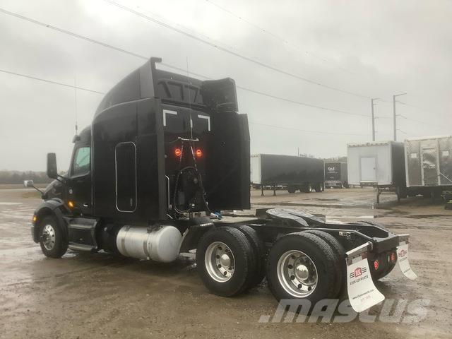 Peterbilt 379 Тягачі
