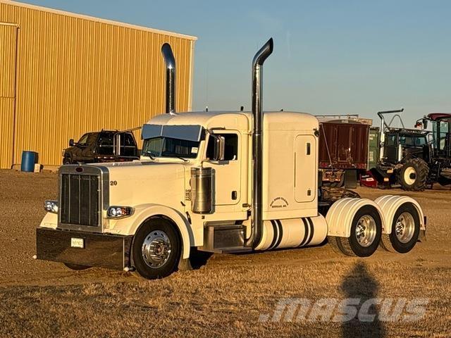 Peterbilt 379 Тягачі