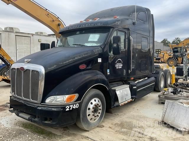 Peterbilt 387 Тягачі