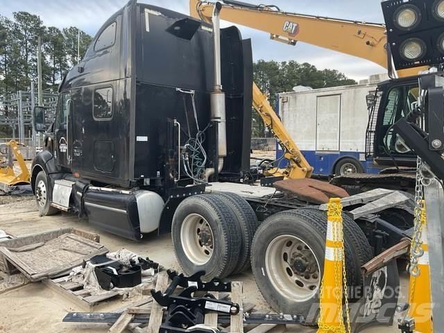 Peterbilt 387 Тягачі