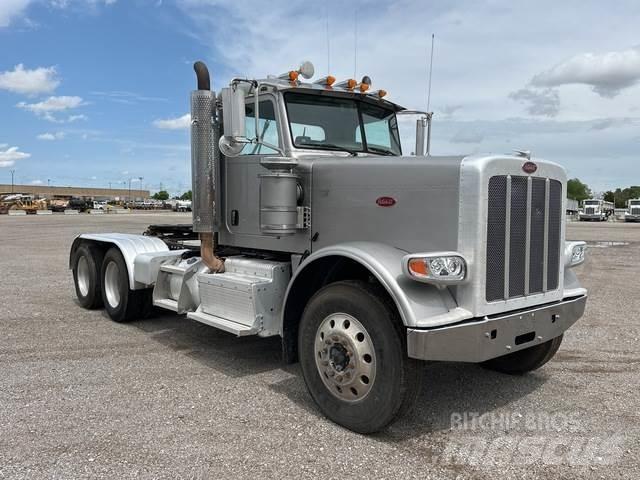 Peterbilt 388 Тягачі