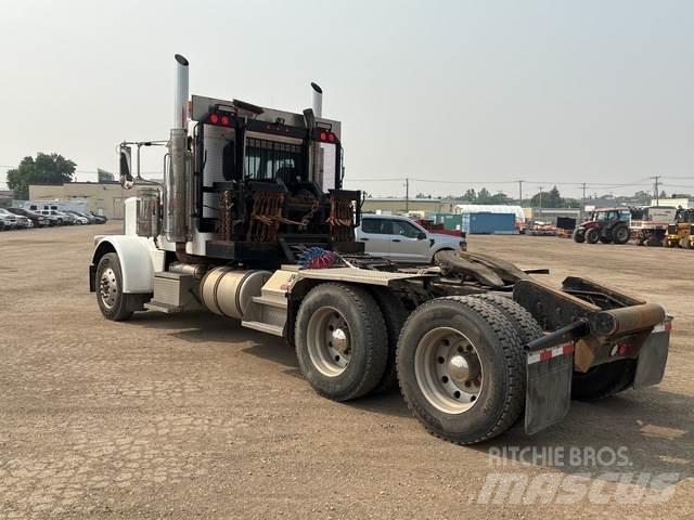 Peterbilt 388 Евакуатори
