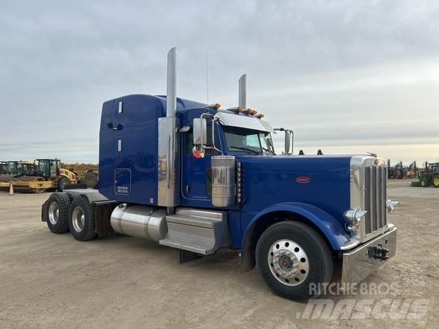 Peterbilt 389 Тягачі