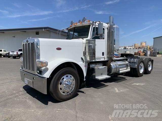 Peterbilt 389 Тягачі