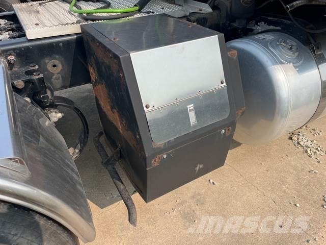 Peterbilt 389 Тягачі