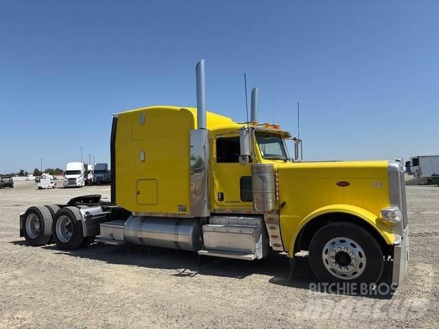 Peterbilt 389 Тягачі