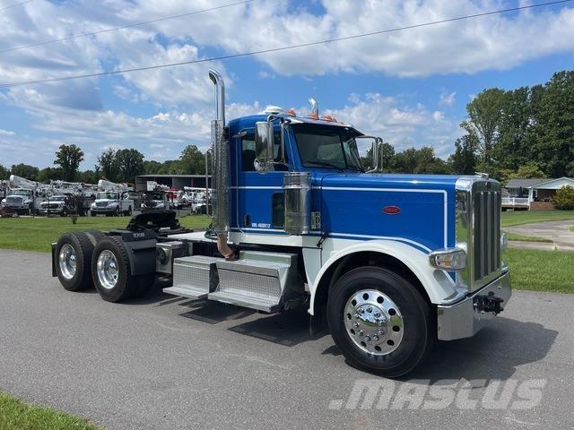Peterbilt 389 Тягачі
