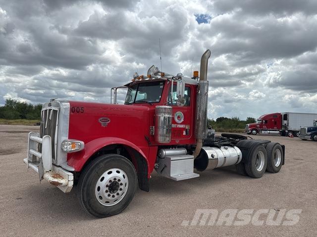 Peterbilt 389 Тягачі