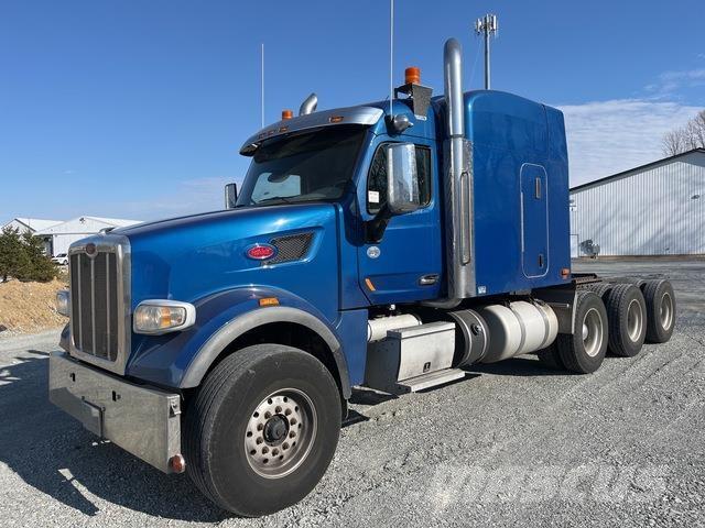 Peterbilt 567 Тягачі