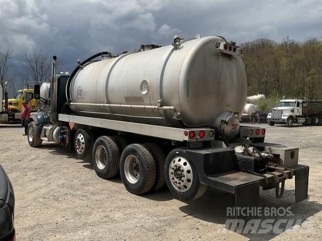 Peterbilt 567 Комбі/Вакуумні вантажівки