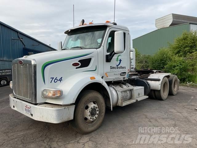 Peterbilt 567 Тягачі
