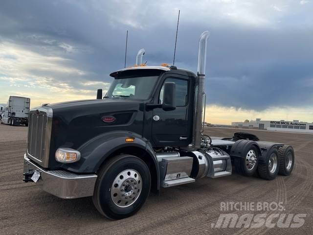 Peterbilt 567 Тягачі