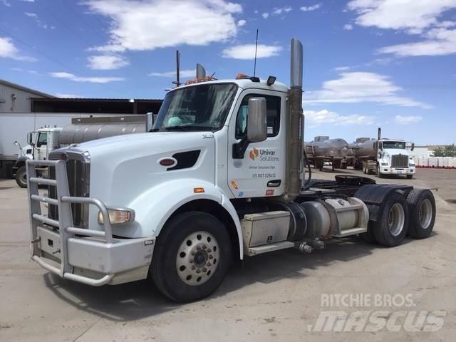 Peterbilt 567 Тягачі
