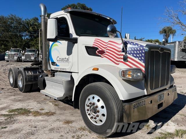 Peterbilt 567 Тягачі