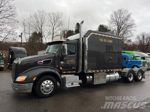 Peterbilt 579 Тягачі