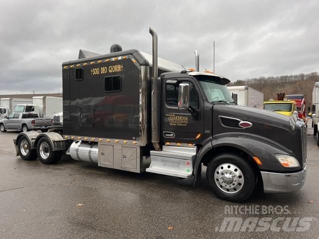 Peterbilt 579 Тягачі