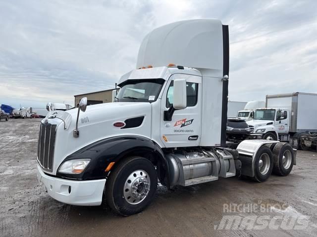 Peterbilt 579 Тягачі