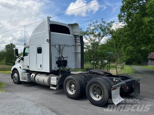 Peterbilt 579 Тягачі