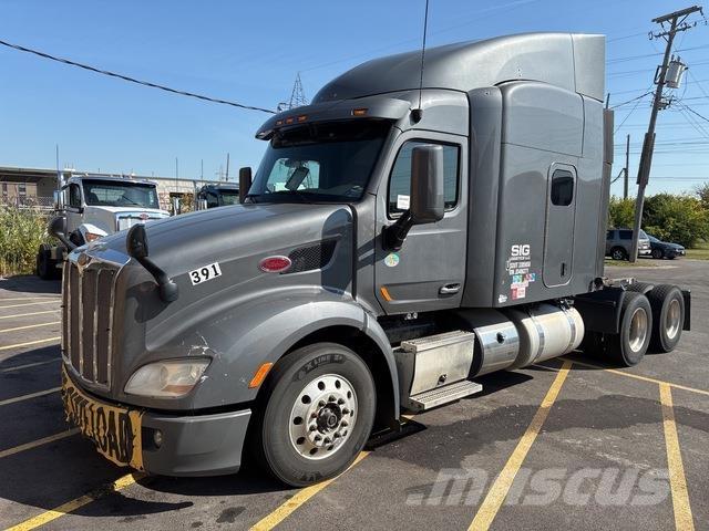 Peterbilt 579 Тягачі