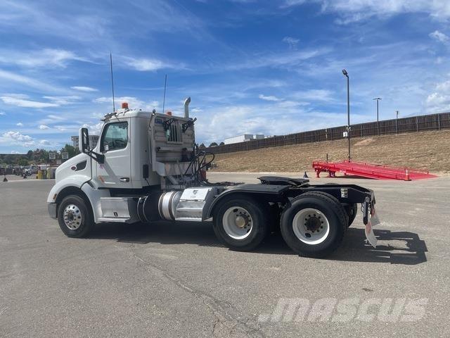 Peterbilt 579 Тягачі